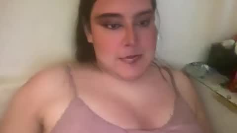 Snapshot of jennifer_robbie chatting on June 3, 2026, 4:15 am jennifer_robbie online show from June 3, 2026, 4:15 am