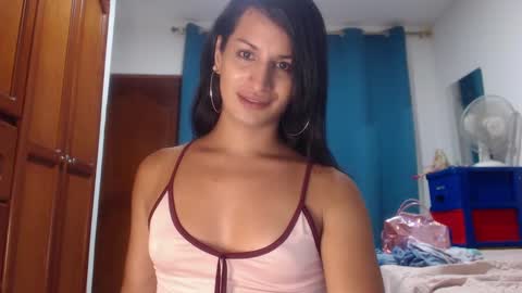 Snapshot of jennifer_t chatting on March 10, 2025, 10:34 pm jennifer_t online show from March 10, 2025, 10:34 pm