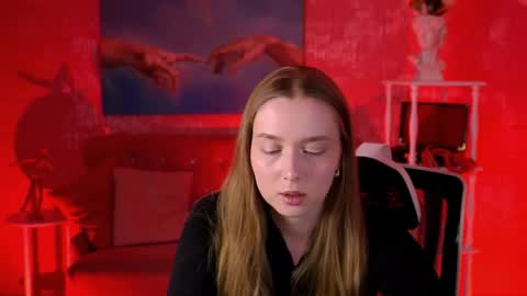 Jennifer online show from April 26, 2026, 6:49 pm