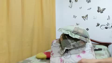 jenniferloveyou online show from February 17, 2026, 4:35 pm