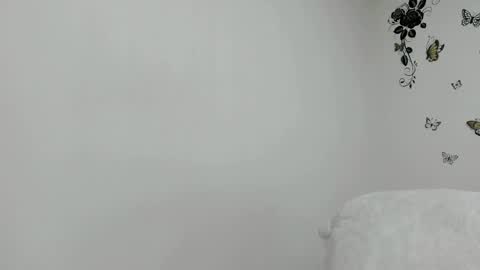 jenniferloveyou online show from April 18, 2026, 10:30 am