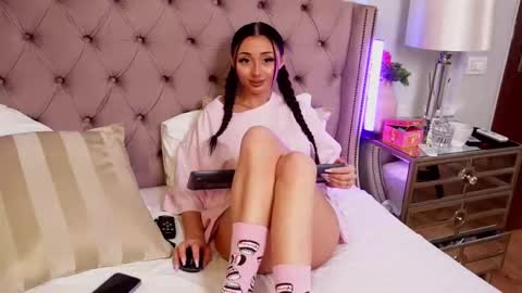 JenniferLovveX online show from March 21, 2026, 6:29 am