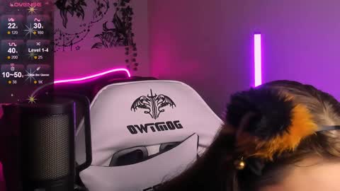 Jenni online show from December 14, 2024, 9:24 pm