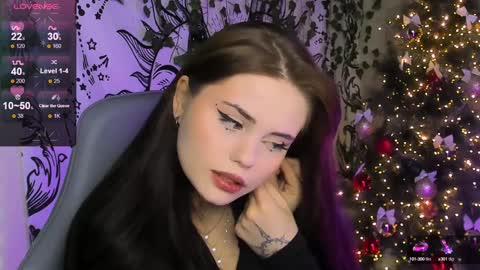 Jenni online show from January 24, 2025, 2:08 pm