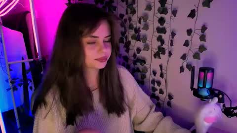 Jenni online show from April 14, 2026, 11:05 am