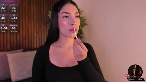     online show from October 25, 2025, 12:13 pm