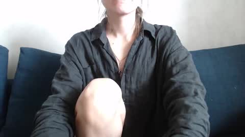 Jenny online show from February 24, 2025, 6:38 am