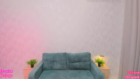 Snapshot of jenny_ames chatting on February 5, 2025, 4:58 pm Jenny online show from February 5, 2025, 4:58 pm