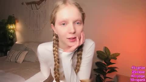 Snapshot of jenny_ames chatting on January 14, 2026, 11:53 pm Jenny online show from January 14, 2026, 11:53 pm