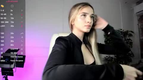 Snapshot of jenny_harringtons chatting on July 21, 2026, 7:00 am jenny_harringtons online show from July 21, 2026, 7:00 am