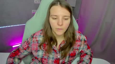 Jenny online show from April 21, 2026, 9:26 am