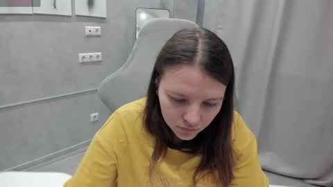 Jenny online show from May 13, 2026, 9:28 am