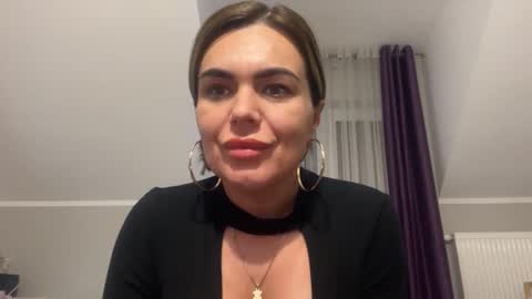 Snapshot of jenny_play1 chatting on February 18, 2025, 11:33 am Jenny online show from February 18, 2025, 11:33 am