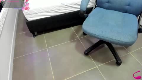 jenny_stark online show from February 19, 2026, 11:06 am