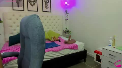 jenny_stark online show from April 21, 2026, 11:05 am