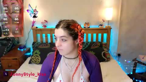 JennyStyle online show from September 23, 2025, 12:52 pm