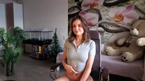 Snapshot of jennycutey chatting on January 18, 2025, 4:04 am jennycutey online show from January 18, 2025, 4:04 am
