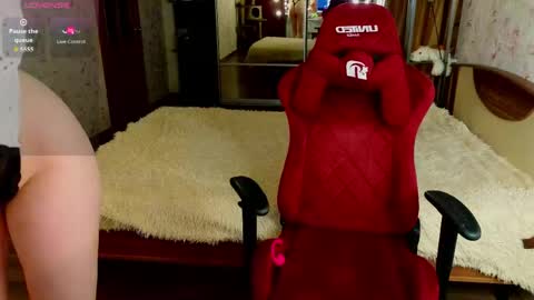 Snapshot of jennykiss11 chatting on May 2, 2026, 6:35 pm your dream online show from May 2, 2026, 6:35 pm