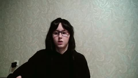 JennyOlset online show from February 18, 2025, 2:49 am