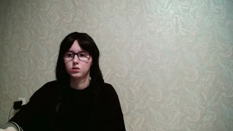 JennyOlset online show from October 18, 2025, 2:07 pm