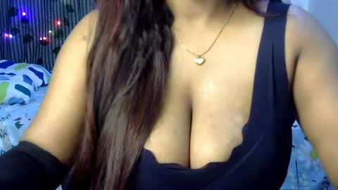 jenny online show from June 23, 2026, 11:19 am