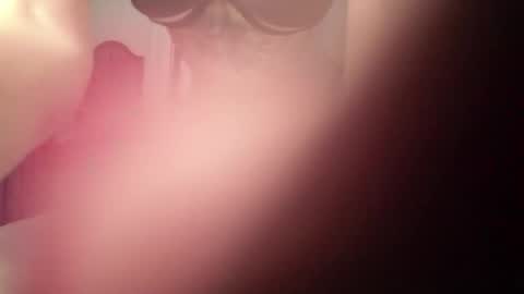 Jen  online show from December 3, 2025, 10:46 am