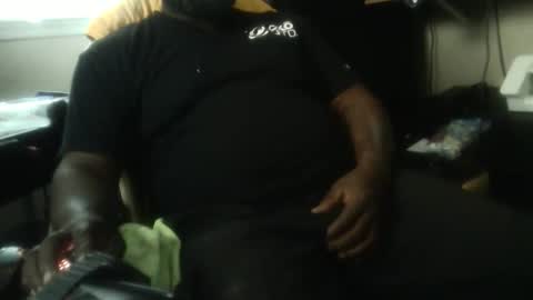 jeremiah0827 online show from April 19, 2026, 9:17 pm