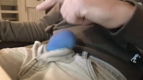 Machine  Sperme  online show from December 22, 2024, 7:42 pm