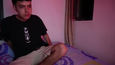 Snapshot of jeremy_buttler chatting on February 3, 2025, 3:53 am Jeremy online show from February 3, 2025, 3:53 am