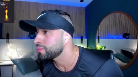 Jeremy online show from November 20, 2025, 10:42 pm