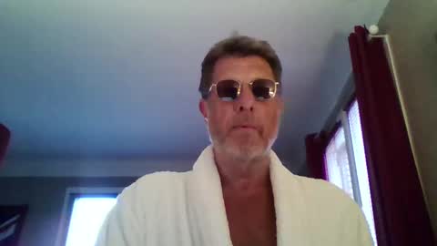 Snapshot of jerflor chatting on April 12, 2026, 4:34 pm jerflor online show from April 12, 2026, 4:34 pm