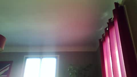 Snapshot of jerflor chatting on April 17, 2026, 1:58 pm jerflor online show from April 17, 2026, 1:58 pm