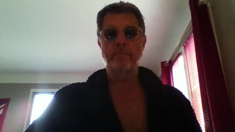 Snapshot of jerflor chatting on May 14, 2026, 9:38 am jerflor online show from May 14, 2026, 9:38 am