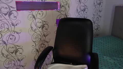 jero harper1 online show from February 24, 2025, 6:47 pm