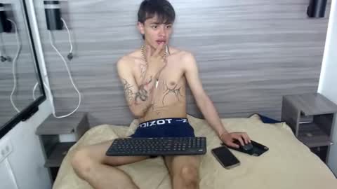 Snapshot of jerom_xx chatting on October 4, 2025, 8:40 pm Jerom xx online show from October 4, 2025, 8:40 pm