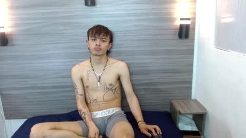 Snapshot of jerom_xx chatting on October 14, 2025, 9:26 pm Jerom xx online show from October 14, 2025, 9:26 pm