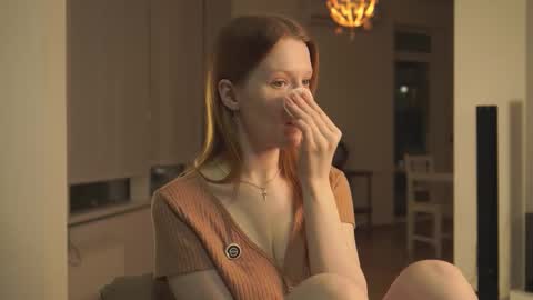 Molly online show from October 13, 2025, 3:34 pm