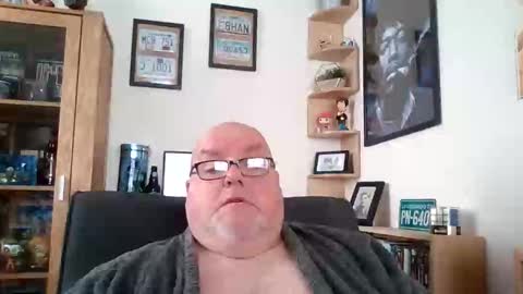 Harry online show from November 2, 2025, 9:22 am