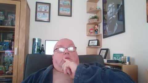 Harry online show from March 18, 2026, 9:01 am