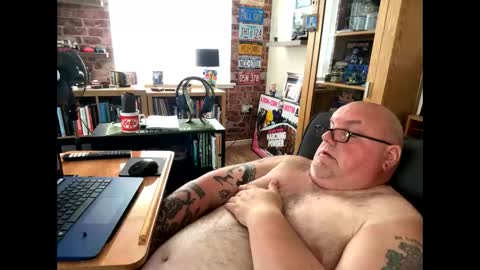 Snapshot of jerseyhammer01 chatting on June 1, 2026, 4:31 pm Harry online show from June 1, 2026, 4:31 pm