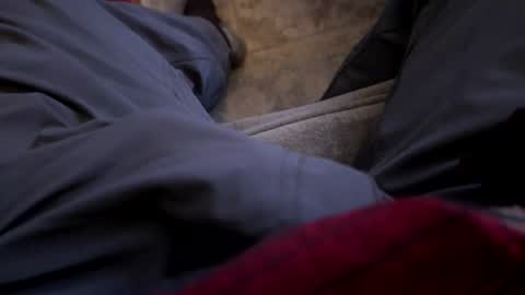 Jeremys room chill and puff one enjoy online show from December 16, 2025, 6:51 am