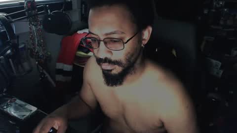 Snapshot of jerzey2k2 chatting on February 18, 2026, 6:59 pm Jerzey2k2 aka the Alpha online show from February 18, 2026, 6:59 pm