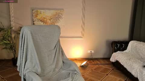 Snapshot of jes_solar chatting on July 17, 2026, 9:08 pm jes_solar online show from July 17, 2026, 9:08 pm