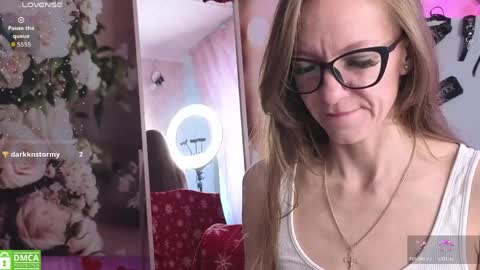 Snapshot of jesica_moon_peachyy chatting on May 9, 2026, 3:01 am jesica_moon_peachyy online show from May 9, 2026, 3:01 am