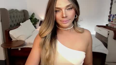 jesie_hot69 online show from January 3, 2025, 12:19 pm