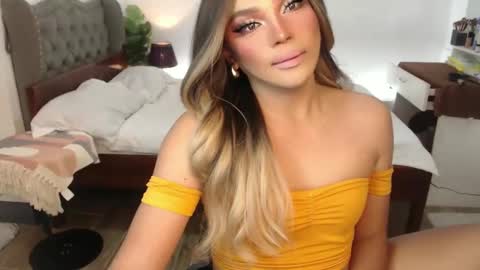 jesie_hot69 online show from March 2, 2025, 3:05 pm