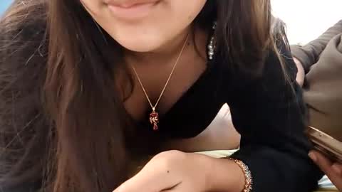 Snapshot of jesmin18 chatting on January 12, 2025, 7:10 pm Jesmin online show from January 12, 2025, 7:10 pm