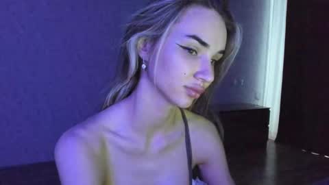 Snapshot of jess1ca_rabb1t chatting on November 15, 2025, 3:26 am jess1ca_rabb1t online show from November 15, 2025, 3:26 am