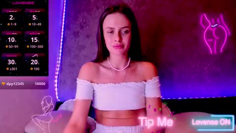 Jess online show from February 22, 2026, 9:24 pm