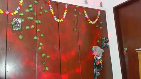 Snapshot of jess_sweett chatting on February 16, 2026, 9:11 pm Jessica online show from February 16, 2026, 9:11 pm